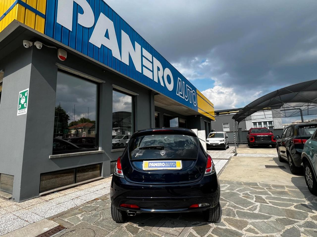 LANCIA Ypsilon 3ª serie Ypsilon 1.2 69 CV 5 po...