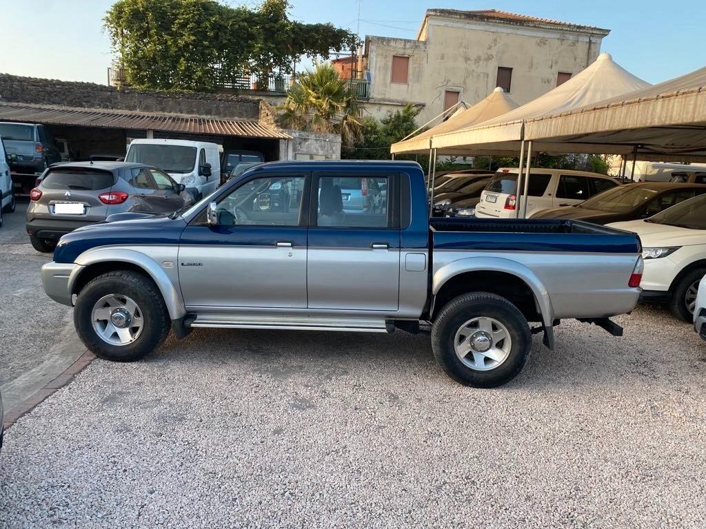 Mitsubishi L200 2.5 TDI Double Cab 4WD