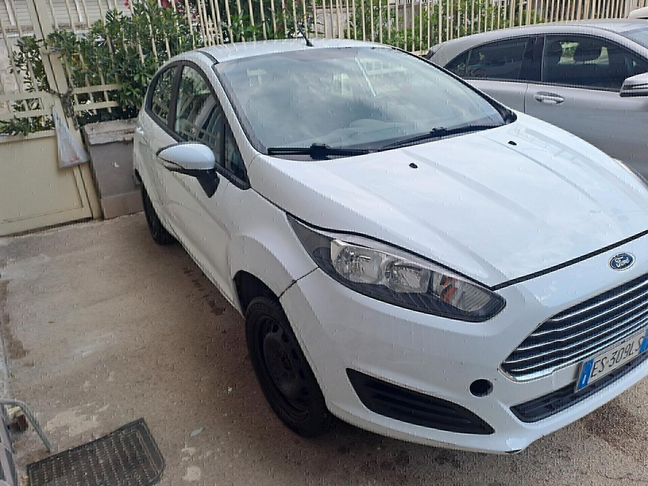 Ford Fiesta 1.0 80CV 5 porte.LEGGI BENE