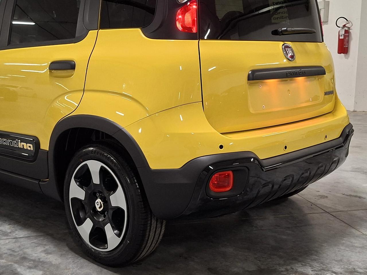 Fiat Panda 1000 FireFly Hybrid 70CV Pandina Km. 0