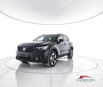 VOLVO XC40 B3 Mild hybrid Benzina Plus Dark