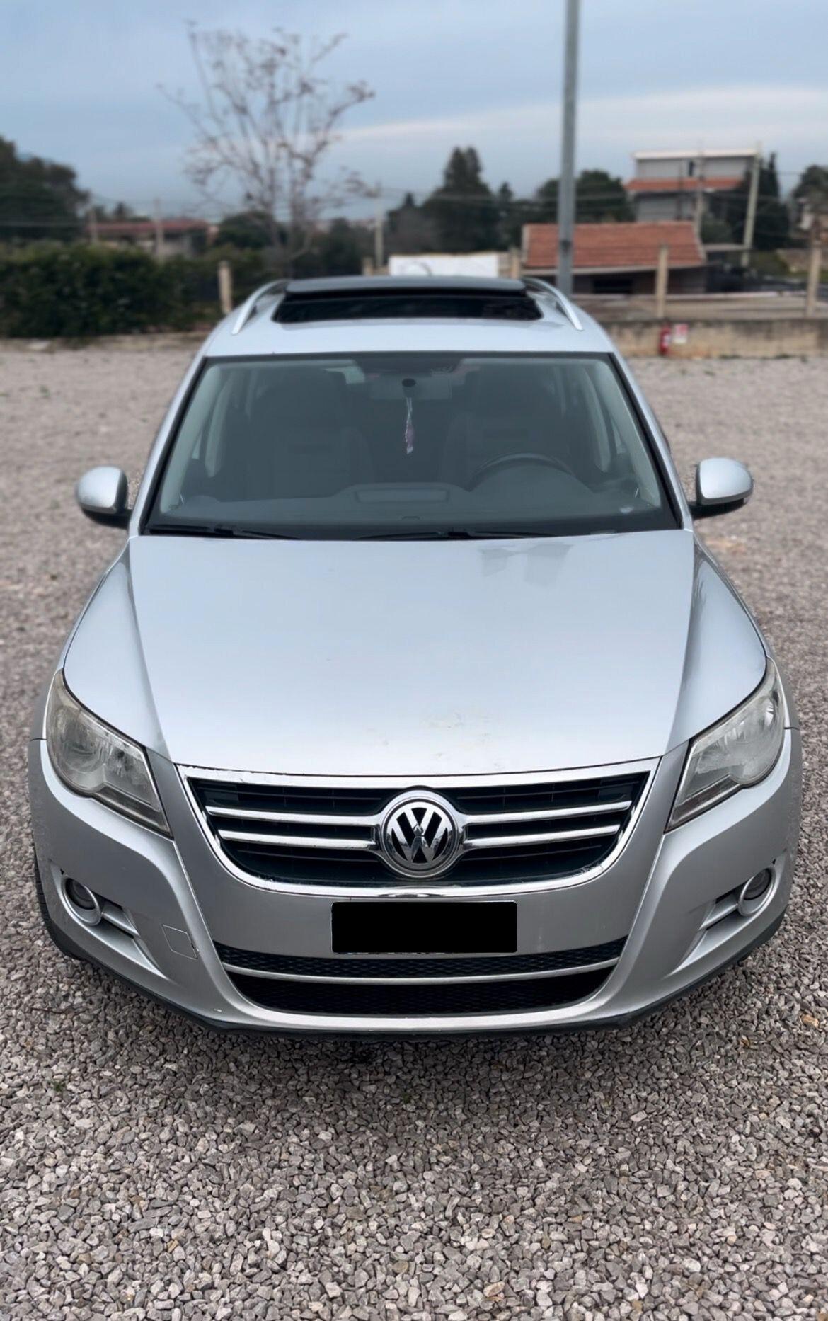 Volkswagen Tiguan 2.0 16V TDI DPF Sport & Style (18°)