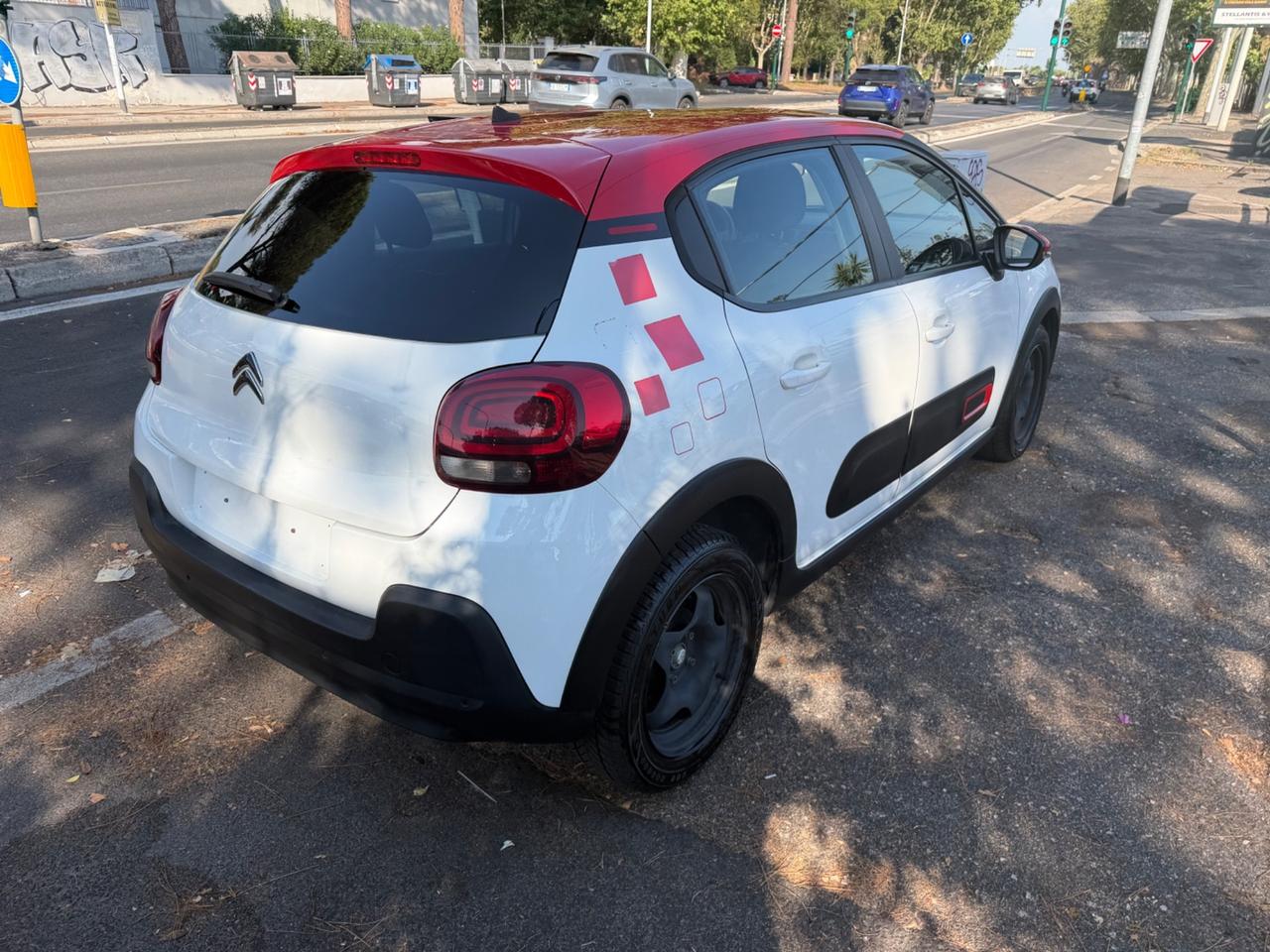 Citroen C3 83cv Benzina 5 porte Shine Navi bicolor pdc