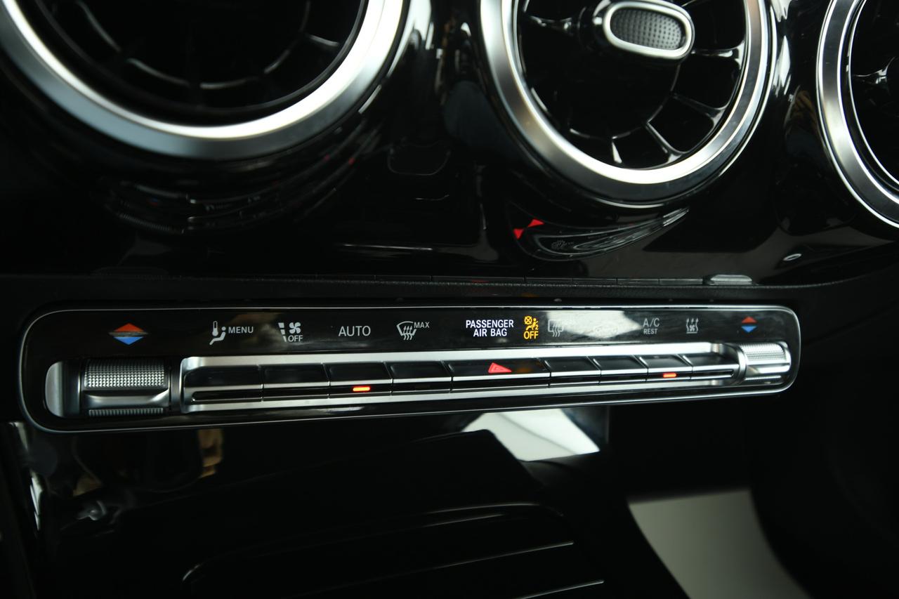 Mercedes-Benz A 250 e phev (eq-power) Premium auto CAMERA+APP CONNECT+C18"