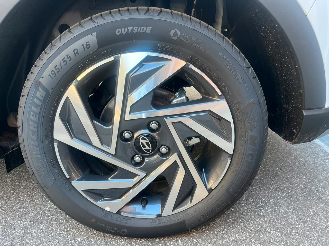 Hyundai Bayon KM 0 1.2 MPI 79 CV MT XLINE