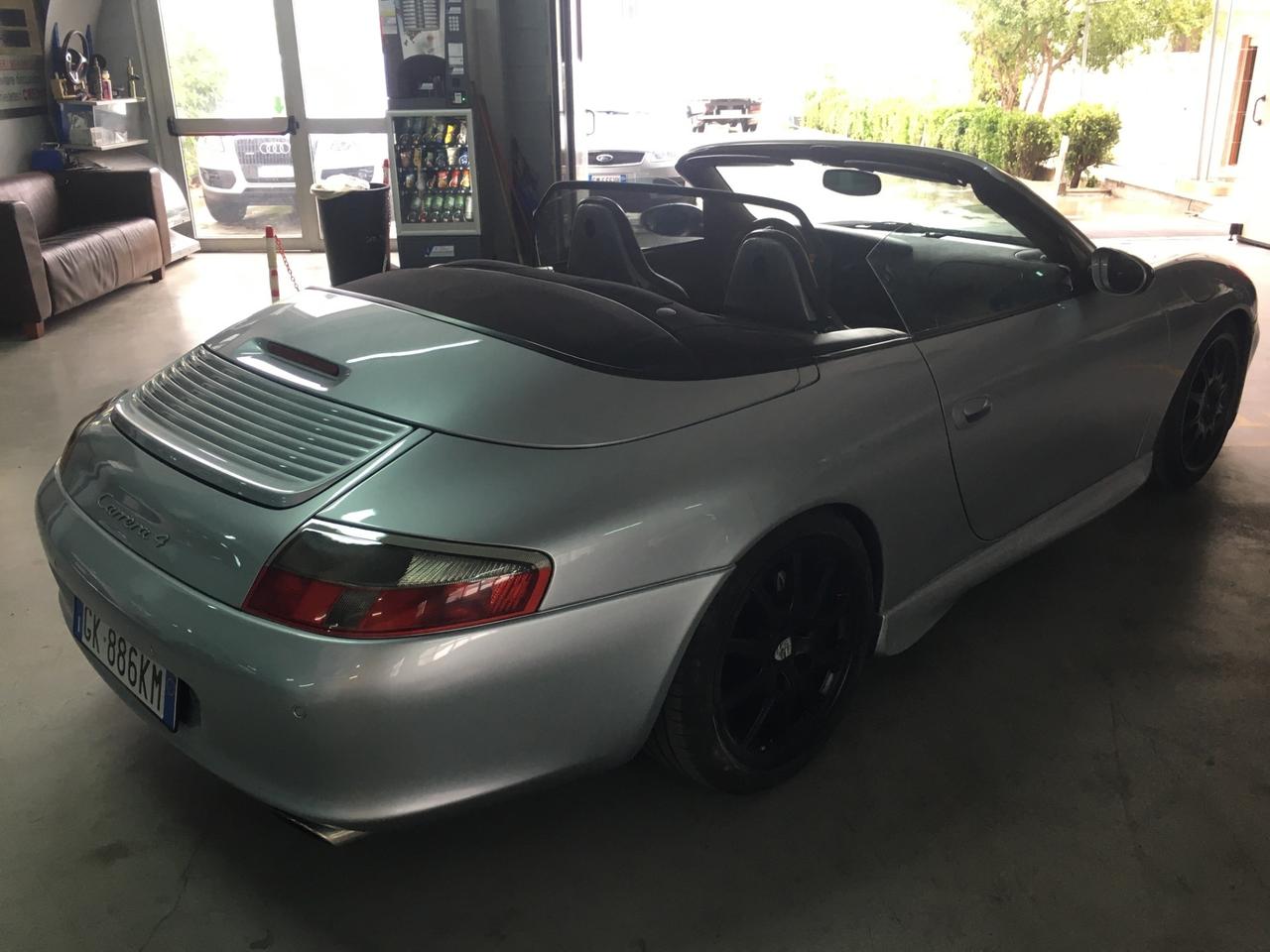 Porsche 911 Carrera 4 cat Cabriolet