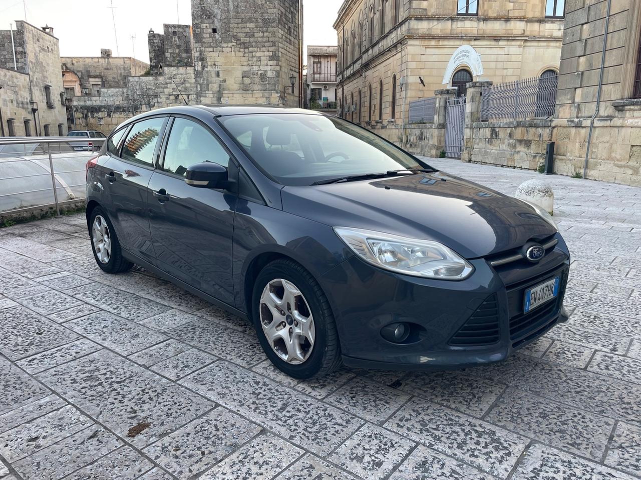Ford Focus 1.6 120 CV GPL Titanium