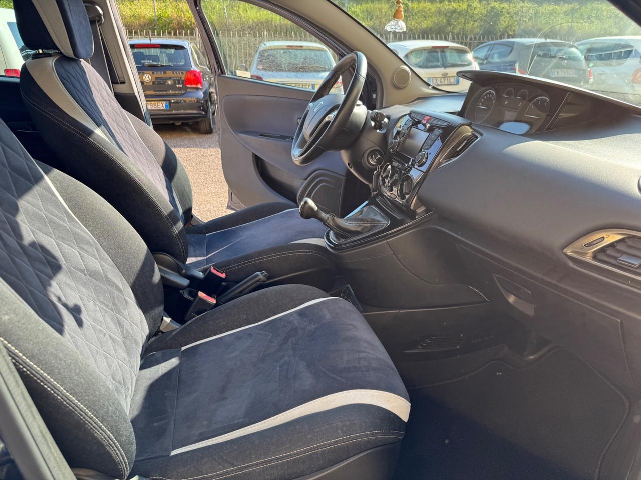 Lancia Ypsilon 1.3 MJT 16V 95 CV 5 porte S&S Platinum