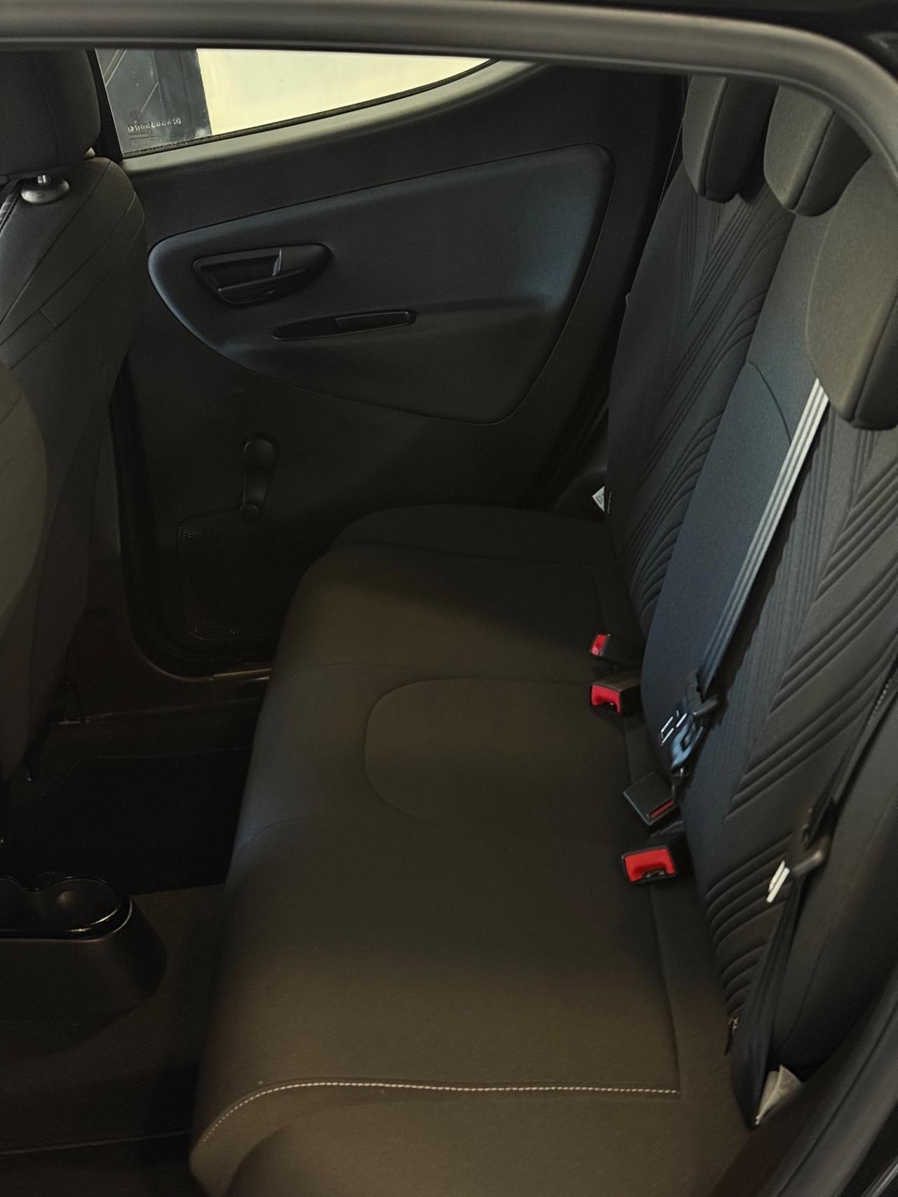 Lancia Ypsilon 1.2 69 CV 5 porte GPL Gold