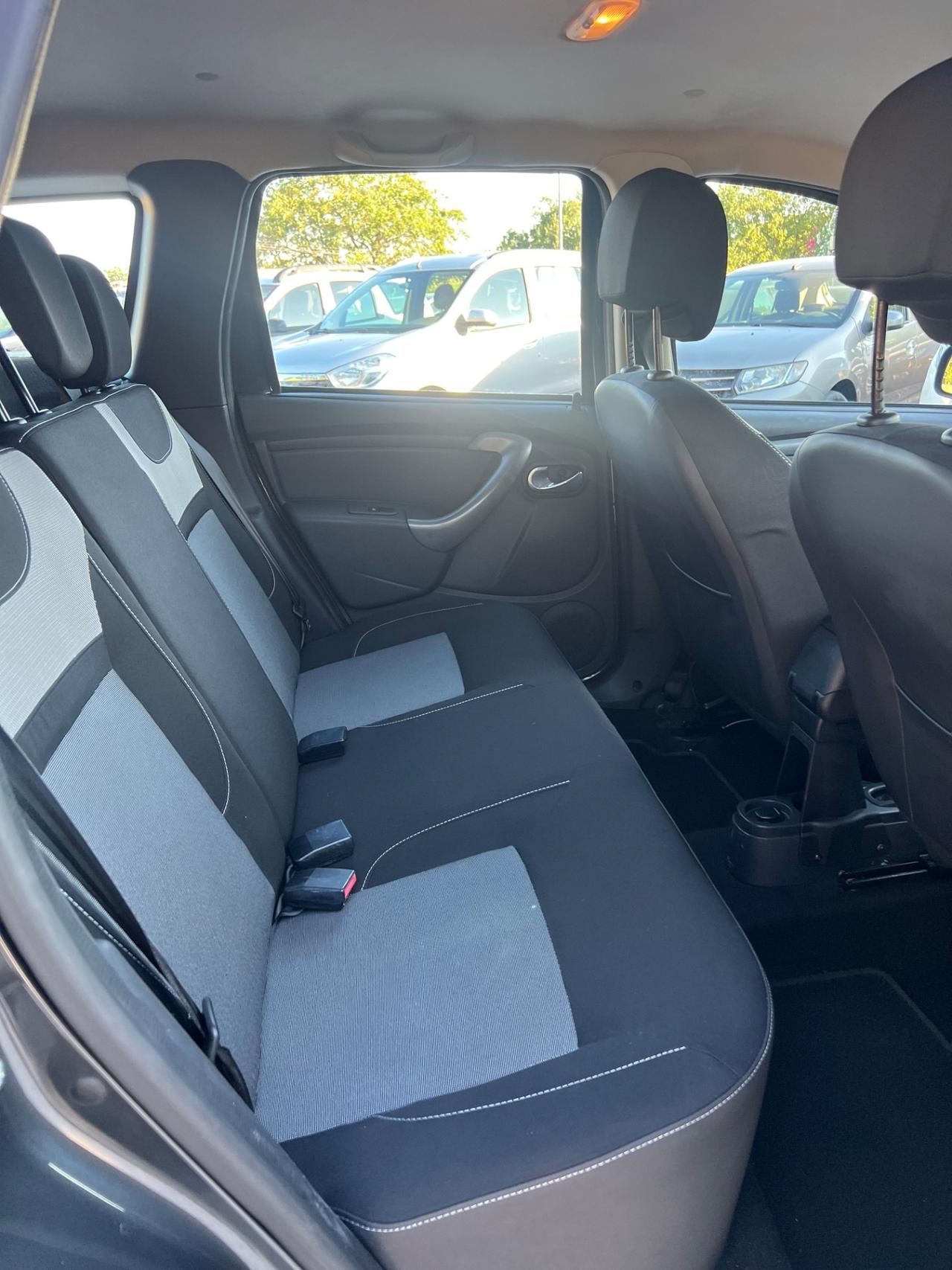 Dacia Duster 1.6 115CV Start&Stop 4x2 GPL Lauréate