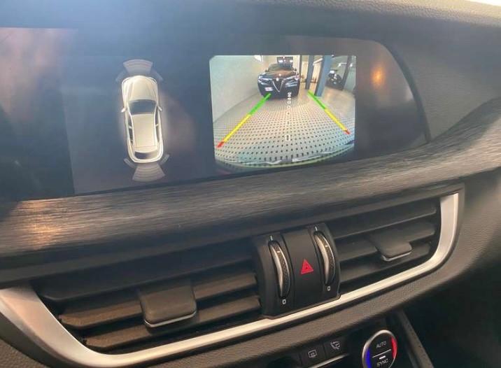 Alfa Romeo Stelvio 2.2 t 190cv Blu Montecarlo