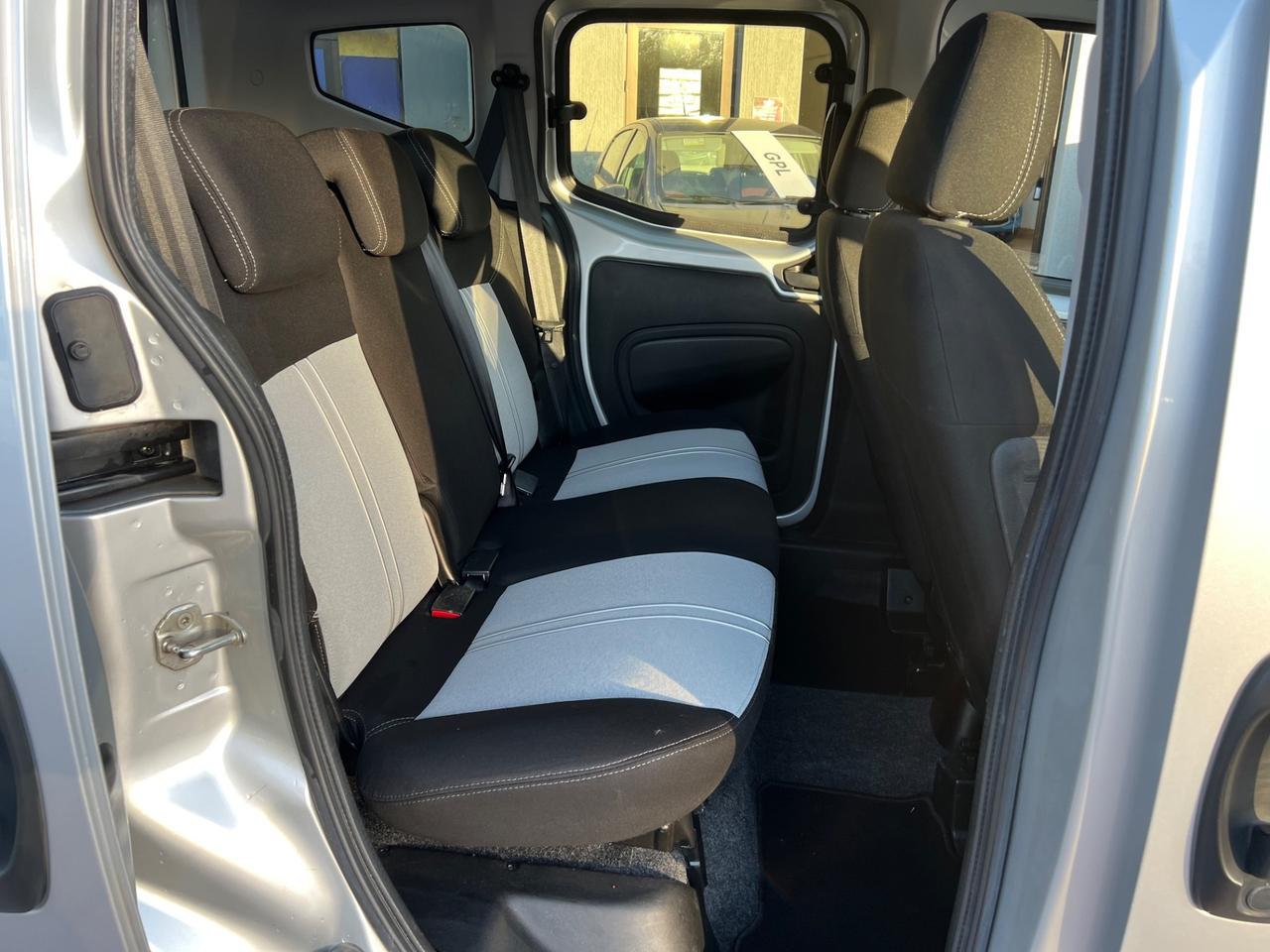 Fiat Qubo 1.3 MJT 95 CV Trekking