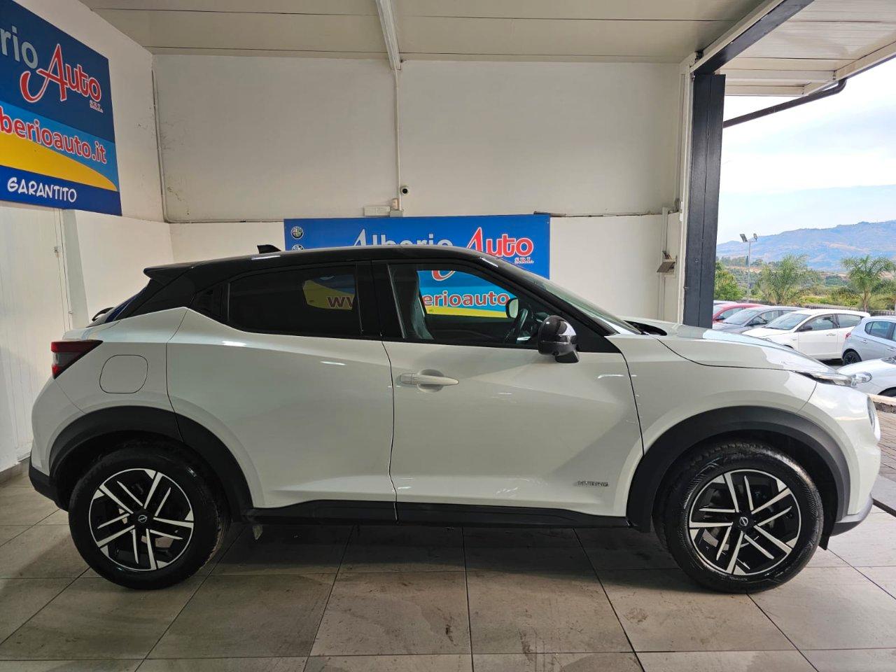 Nissan Juke 1.6 hev N-Connecta Hybrid