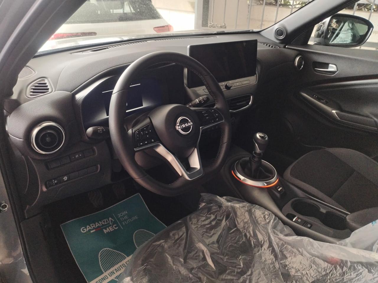 Nissan Juke 1.0 DIG-T 114 CV N-Connecta