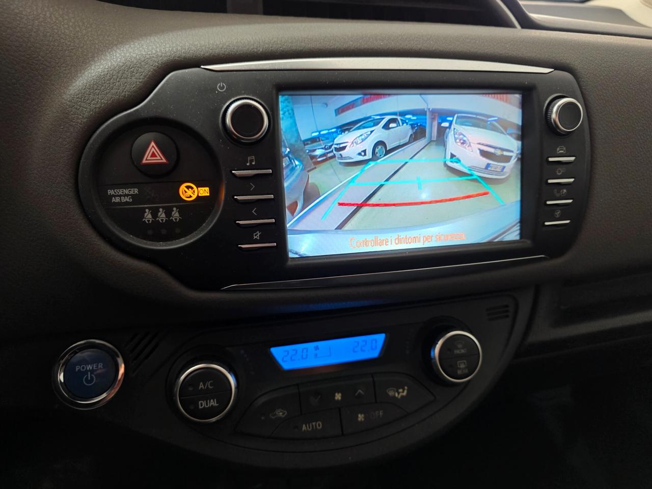 Toyota Yaris 1.5 Hybrid 73cv 1 PROPRIETARIO 2017