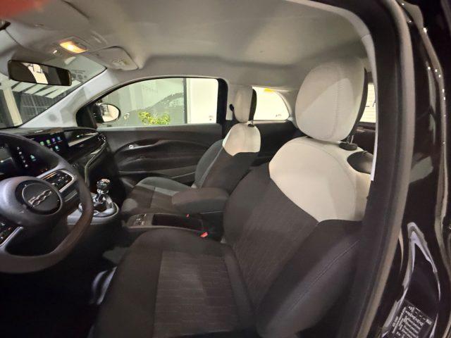 FIAT 500 1.0 Hybrid icon tua da ?189,00 mensili