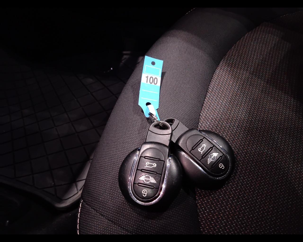 MINI Mini IV F54 2016 Clubman - Mini Clubman 2.0 Cooper D Hype au