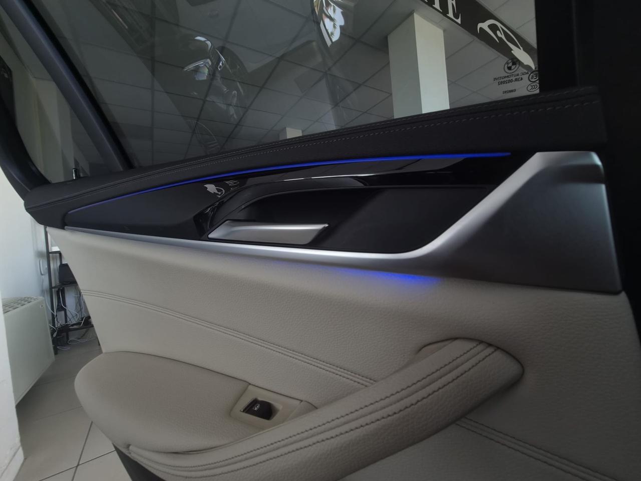 Bmw 520d 48V xDrive Touring Luxury Iva Esposta