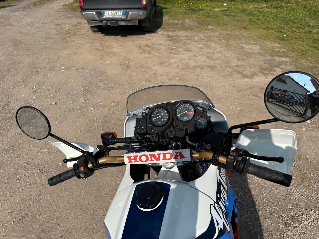 Honda XRV 650 Africa Twin RD03