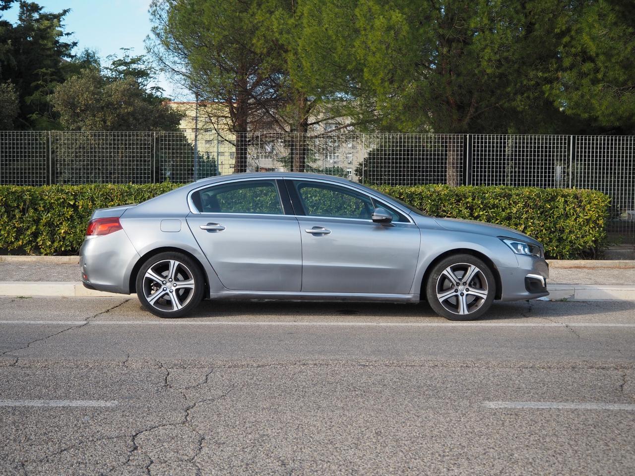Peugeot 508 BlueHDi 180 EAT6 S&S Feline