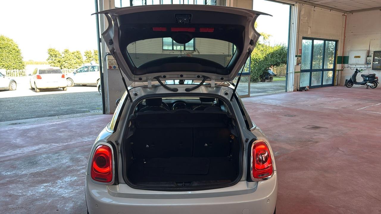 Mini 1.5 One D Business XL