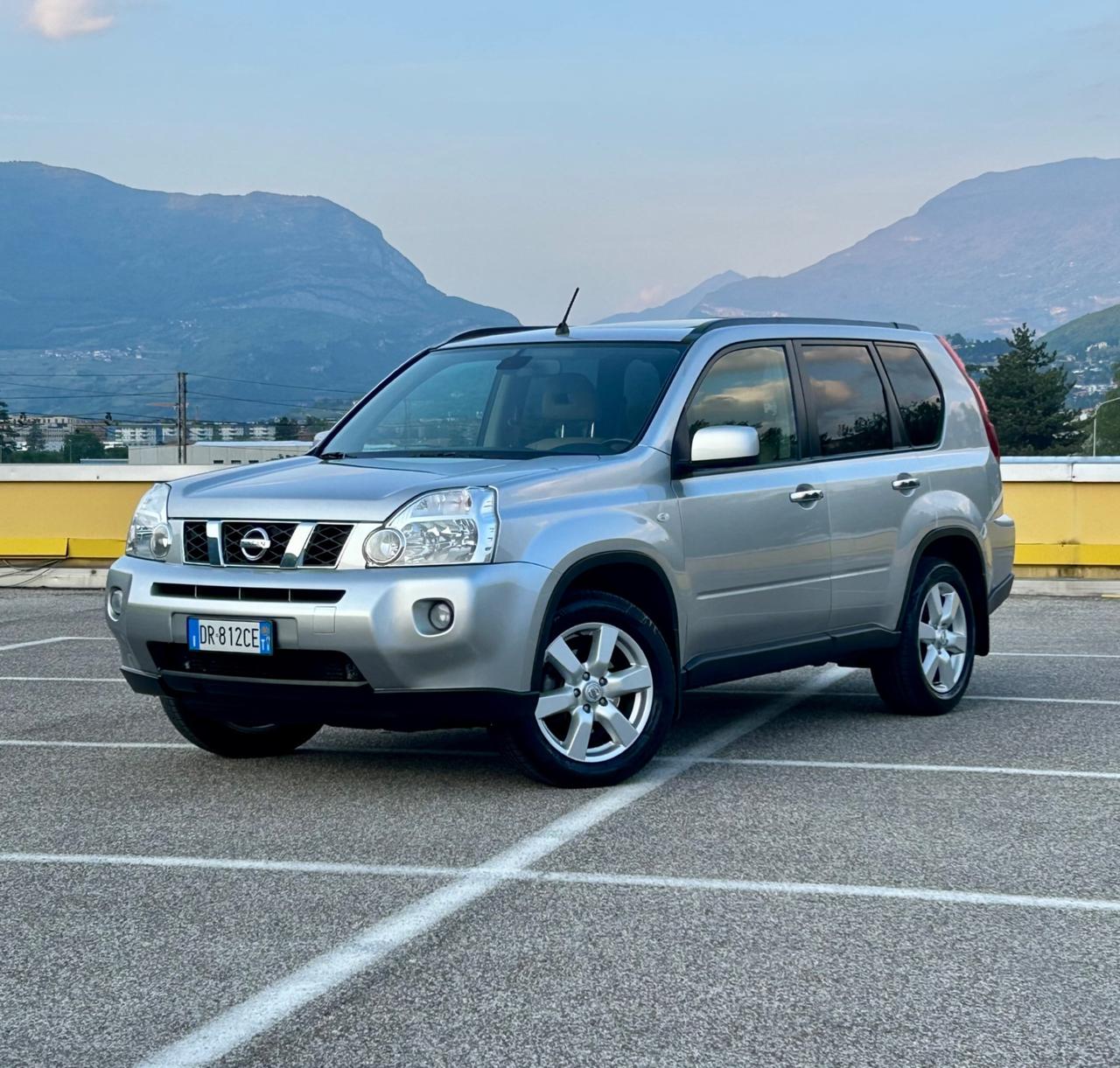 Nissan X-Trail 2.0 dCi LE 4WD FULL OPTIONAL