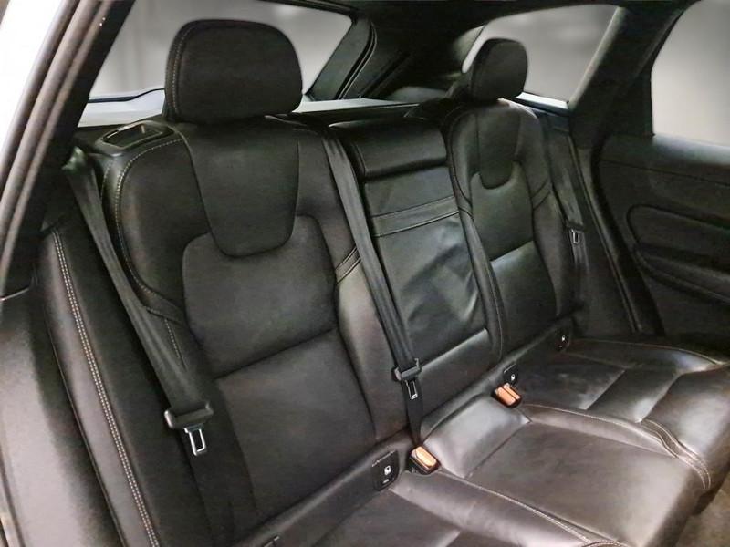 VOLVO XC60 T6 Plug-in AWD auto Recharge R-Design