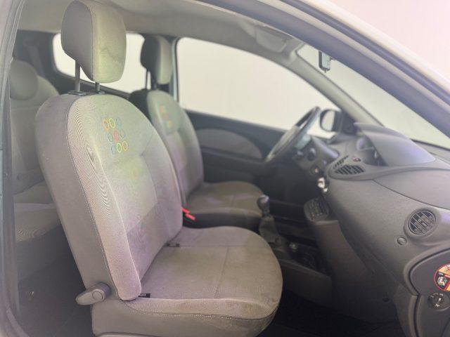 RENAULT Twingo 1.2 16V LEV Miss Sixty