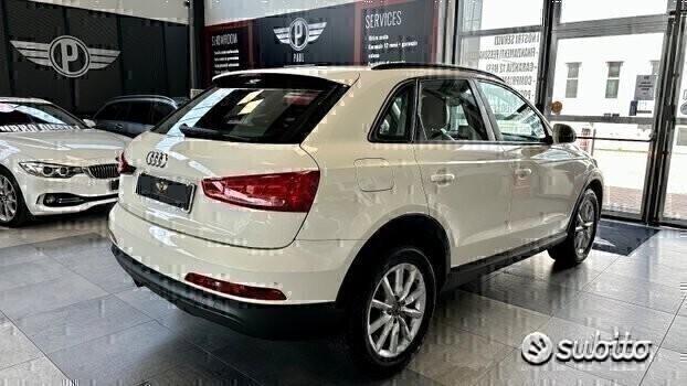 Audi Q3 2.0 TFSI quattro S tronic Business