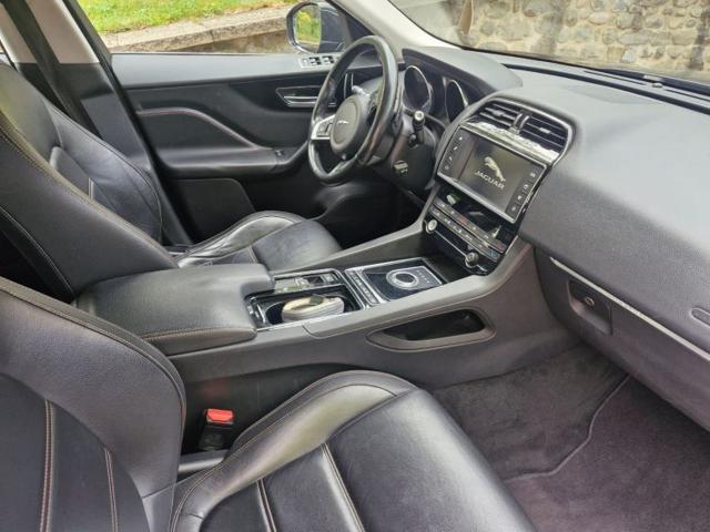 JAGUAR F-Pace 2.0 D 180 CV aut. Prestige