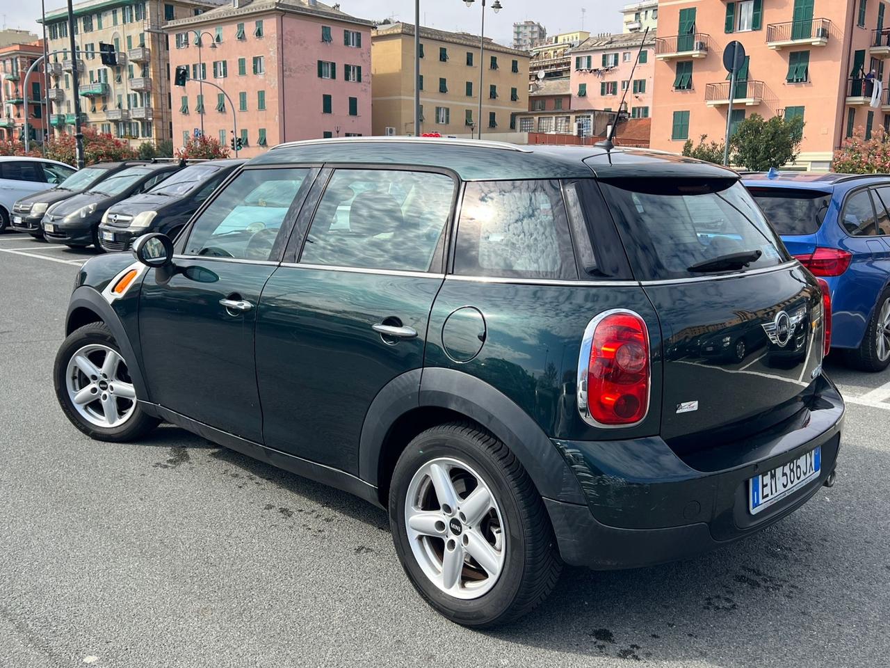 Mini D Countryman 1.6d 4x4 111cv - 2013 km 220.000