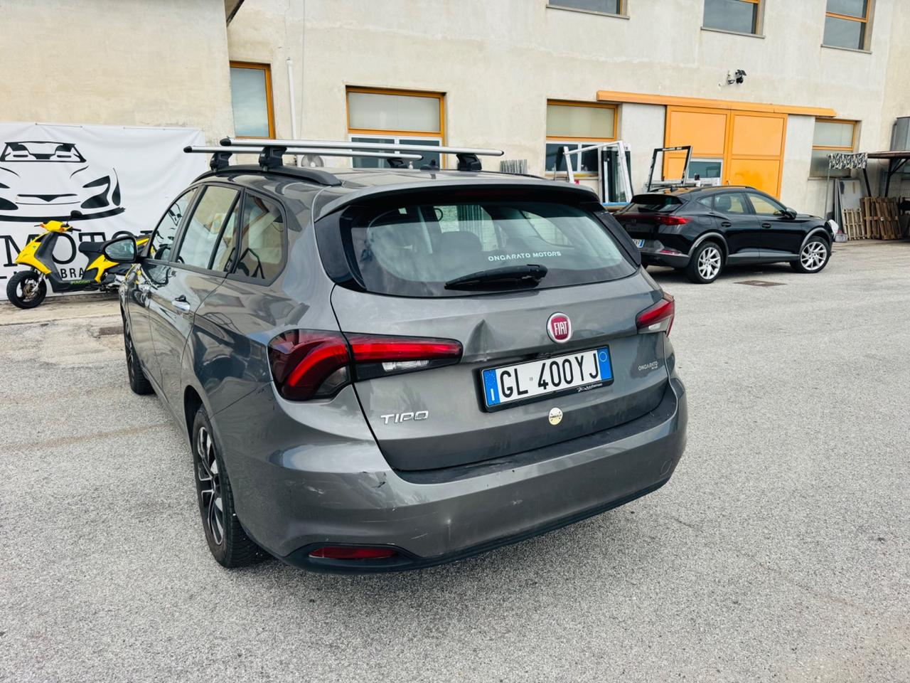 Fiat Tipo 1.3 Mjt anno 2022 motore ok carrozzeria da vedere
