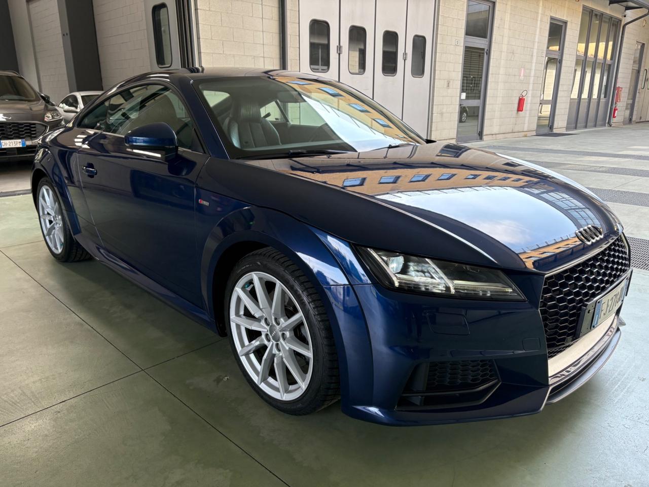 Audi TT Coupé 2.0 TDI ultra S line