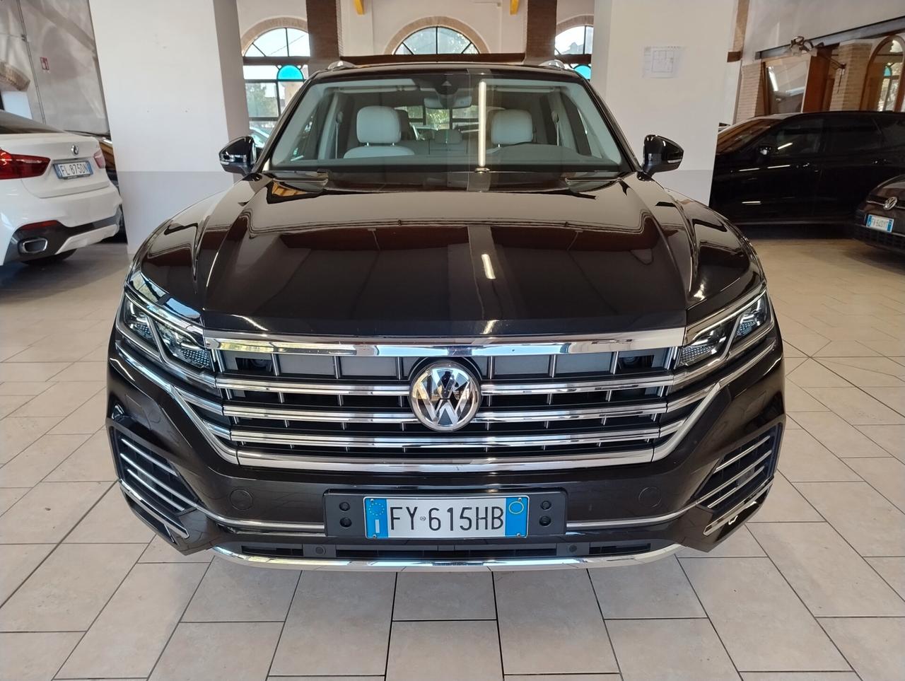 VOLKSWAGEN Touareg 3.0 V6 TDI Advanced- 2019