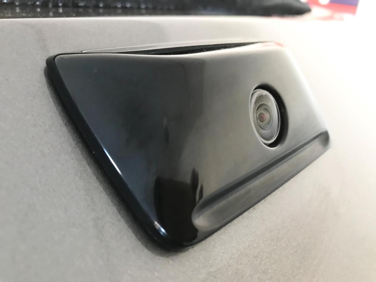 Lancia Ypsilon 1.0 FireFly 5 porte S&S Hybrid Platino