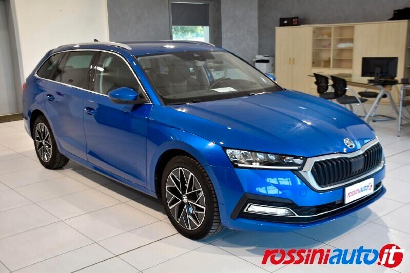 SKODA OCTAVIA WAGON 2.0 TDI 150 CV DSG STYLE + R'17 BI-COLOR V