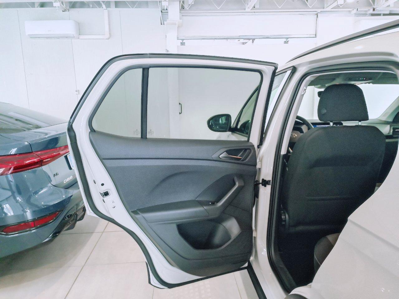 Volkswagen T-Cross 1.0 tsi 95CV nuova pronta consegna