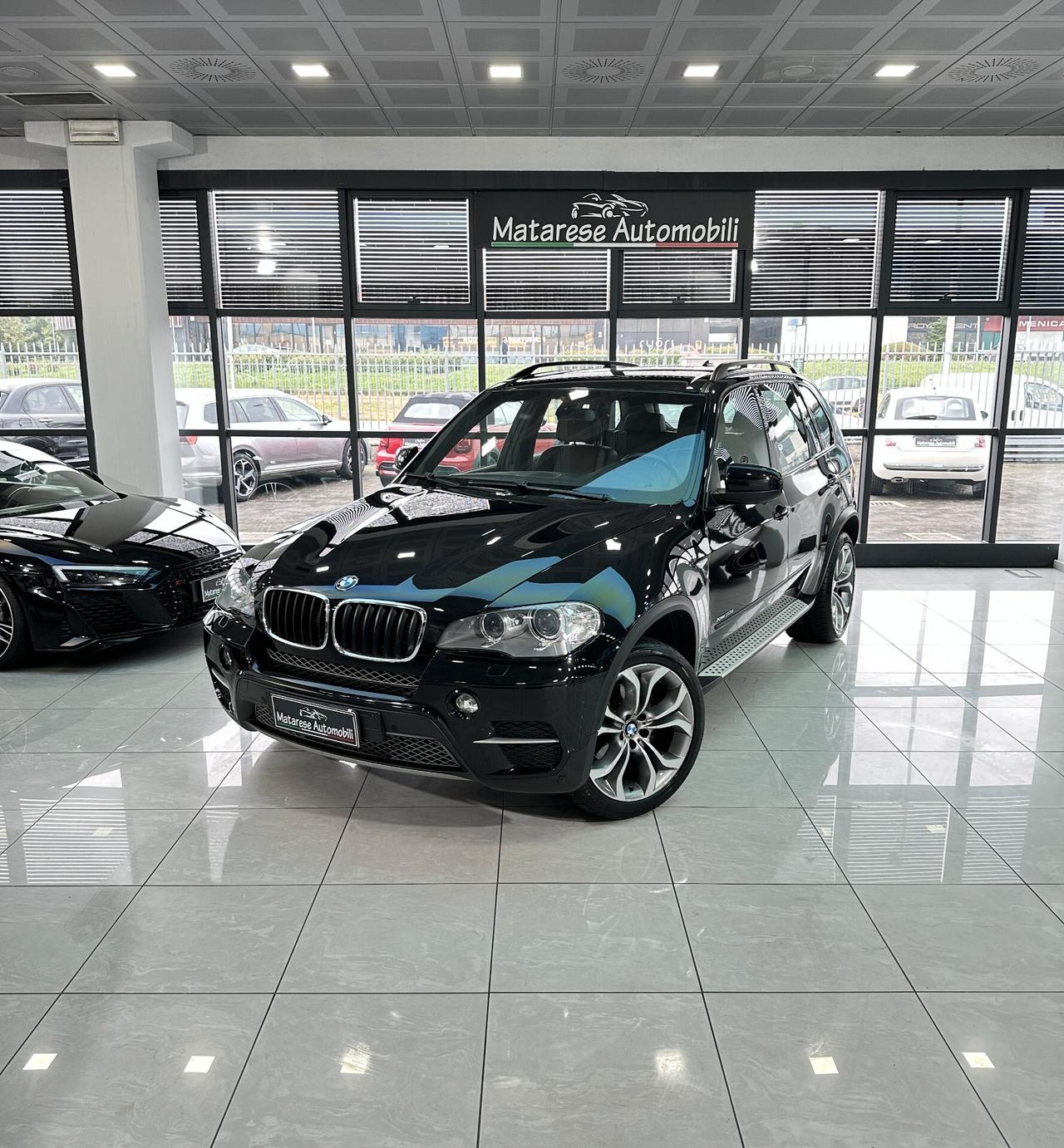 Bmw X5 xDrive 3.0 245cv Pedane Pelle Navi Camera Cerchi20" TagliandiCertificati Garanzia Finanziabile