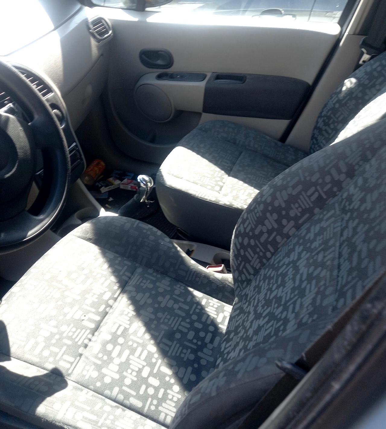 Renault Modus 1.2 16V Luxe Privilège