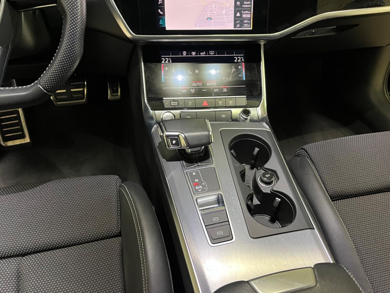 Audi A6 Avant 40 2.0 TDI S line *matrix