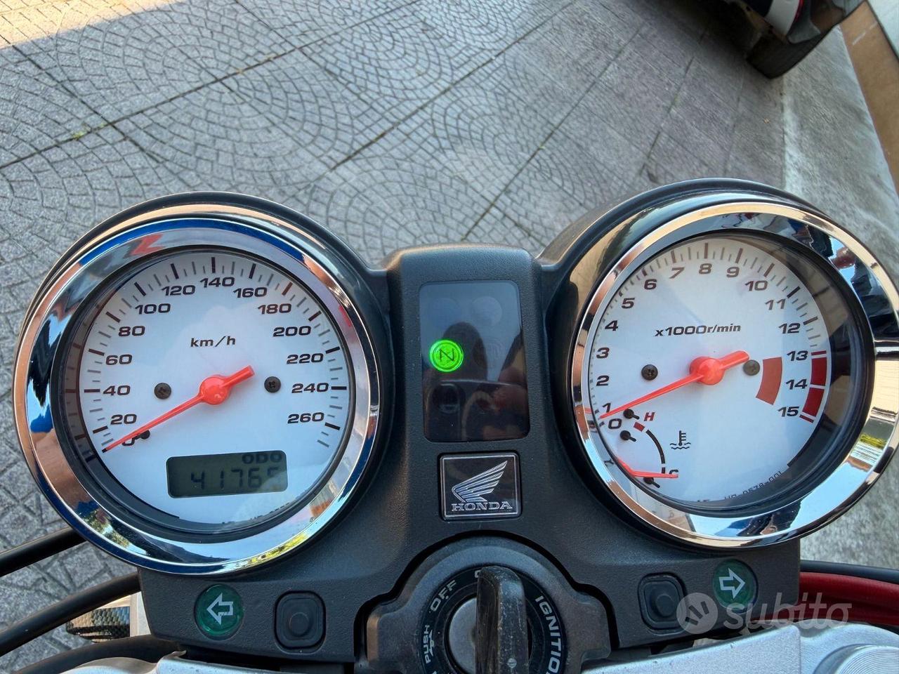 HORNET 600 CARBURATORI, SCARICO OMOLOGATO GOMME OK