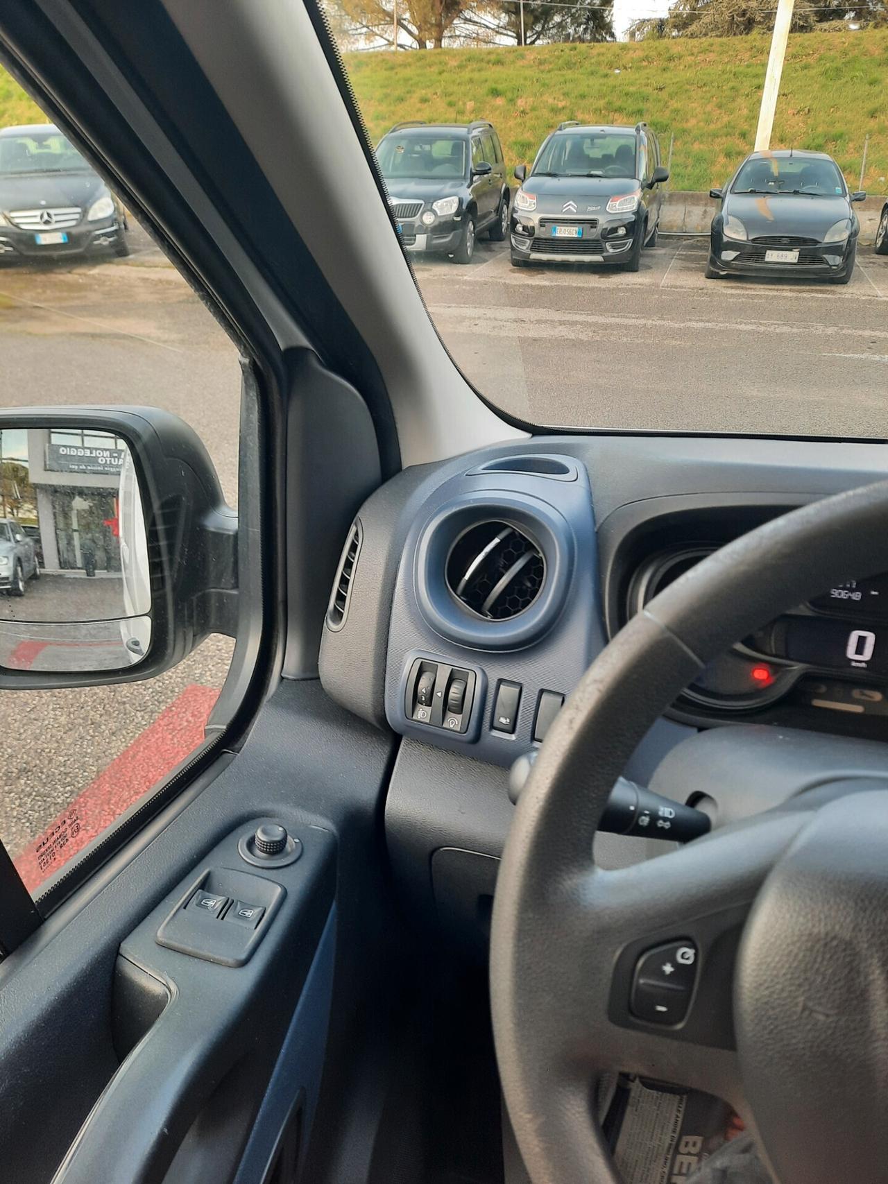 Opel Vivaro 27 1.6 CDTI 120CV PC-TN PR.IVATOFurgone Edition