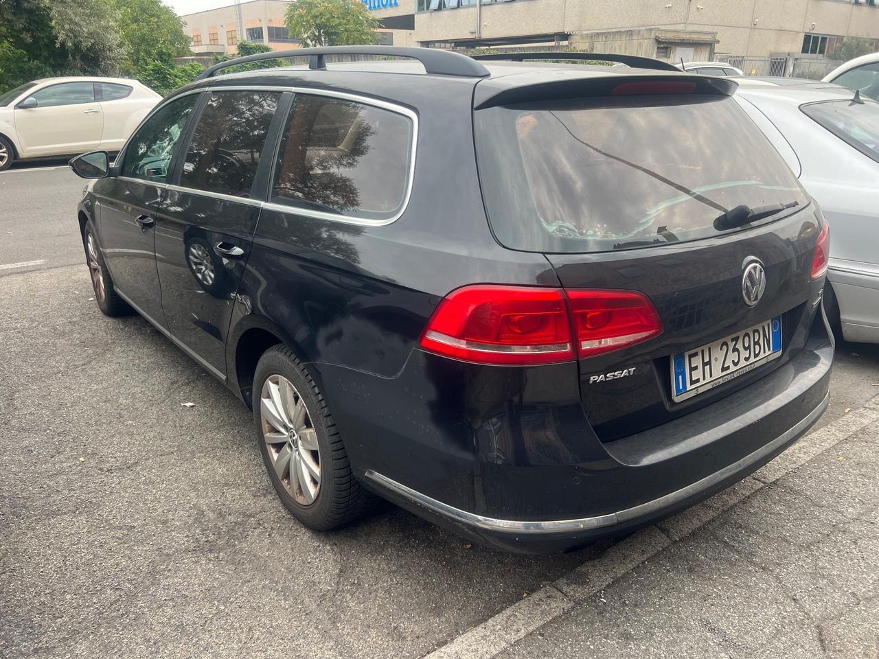 Volkswagen Passat 1.6 TDI Comfortline BlueM. Tech.
