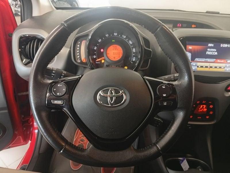 Toyota Aygo Aygo Connect 1.0 VVT-i 72 CV 5 porte x-wave MMT