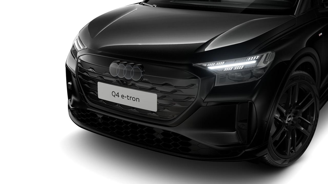 AUDI Audi Q4 SUV S line e-tron quattro performance 250,00 kW