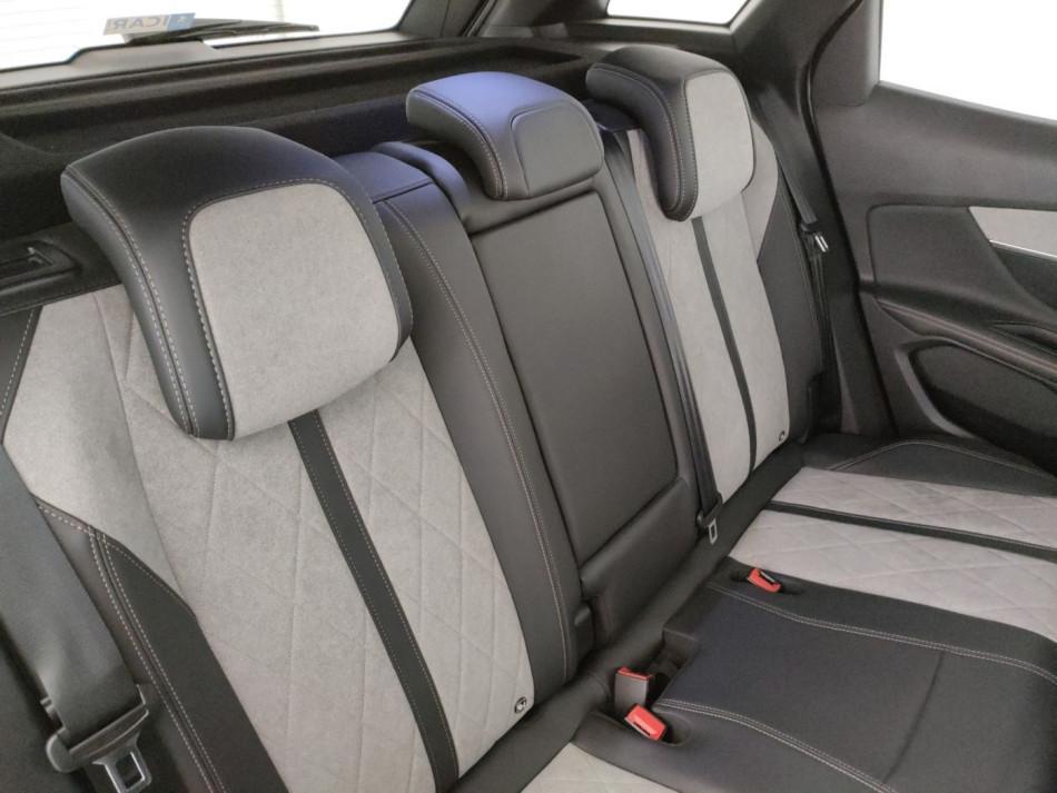 Peugeot 3008 1.6 HYbrid4 GT Line 4x4 e-EAT8