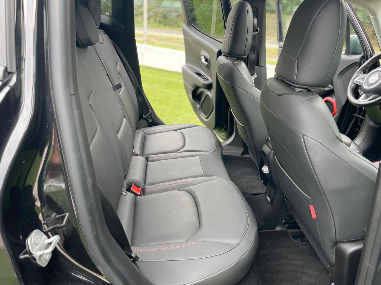 Jeep Renegade 2.0 Mjt 170CV 4WD Active Drive Low Trailhawk