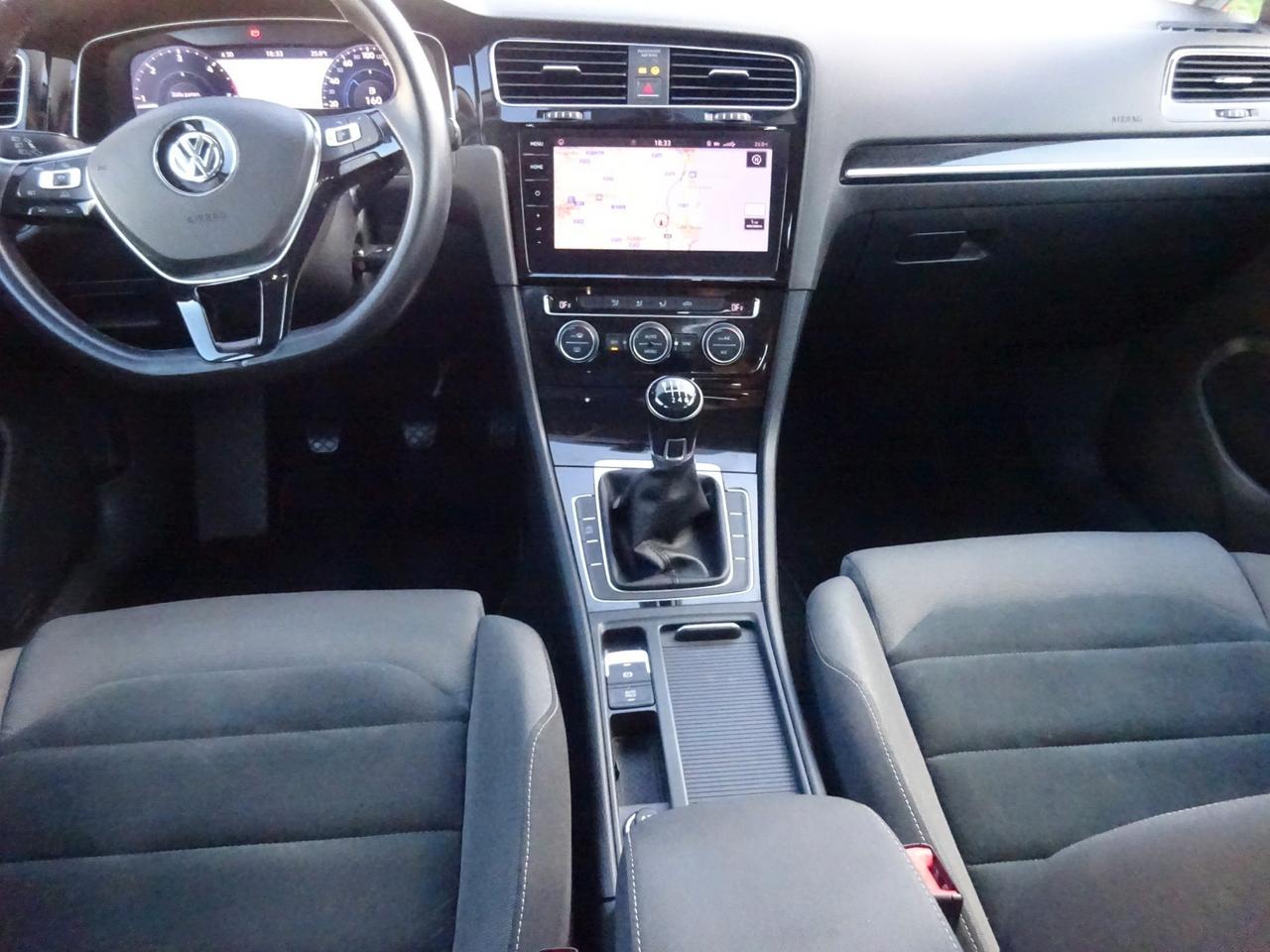 Volkswagen Golf Variant 2.0 TDI Highline BlueMotion Technology