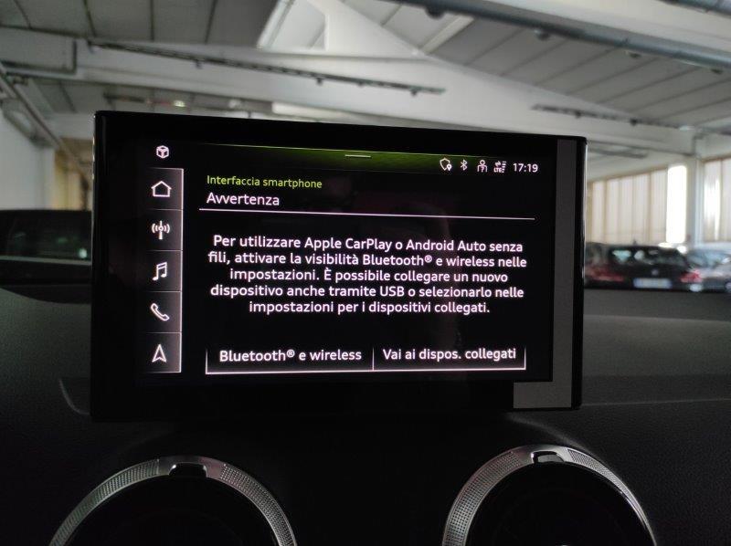 AUDI Q2 - Q2 35 TFSI S tronic Identity Black