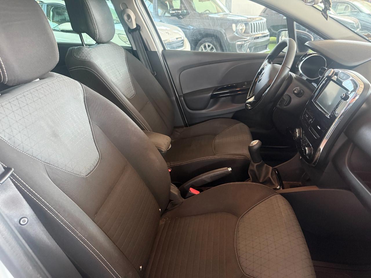 Renault Clio Sporter 1.5 dCi 8V 90CV Start&Stop 83gr. EcoBusiness
